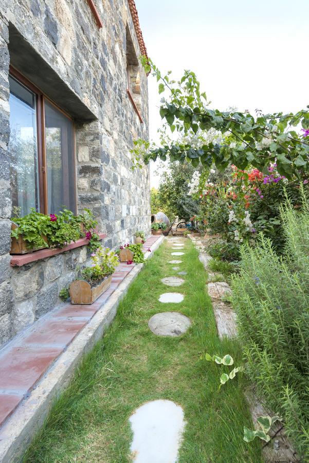 Karaburun Bahce Bed & Breakfast Luaran gambar